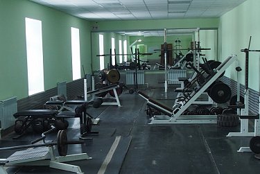 В Ясном после капитального ремонта открыта спортшкола 
